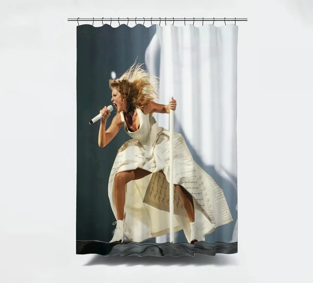 Taylor Swift Duschvorhang von hendrikklamb