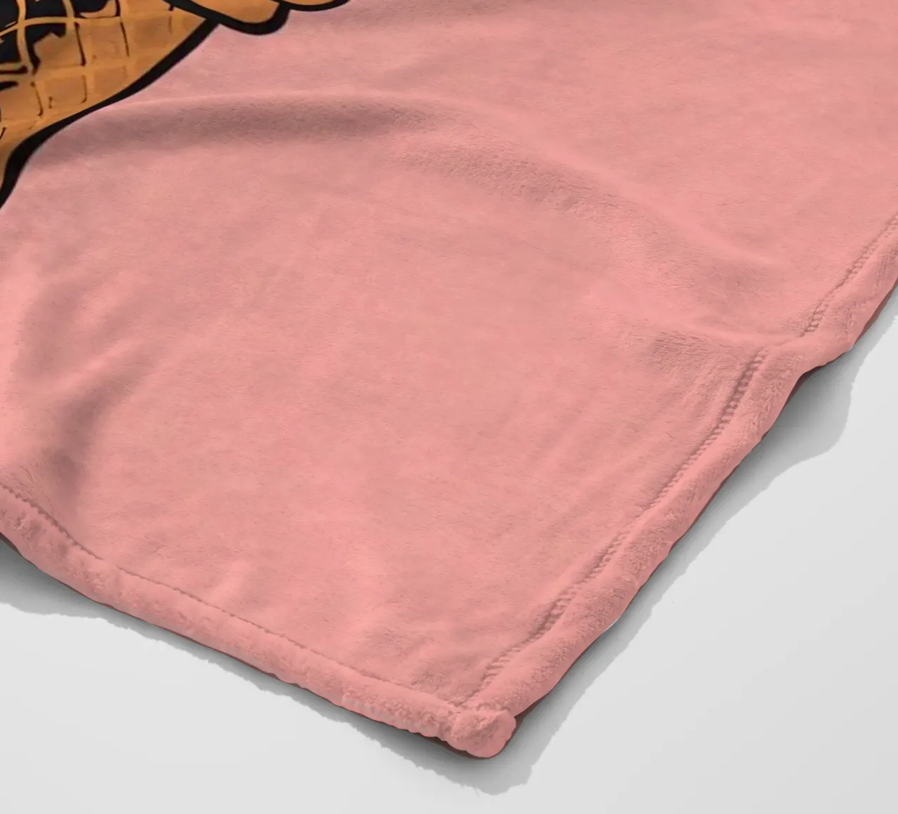Cono gelato soft serve rosa coperta in pile da DesignDoodle