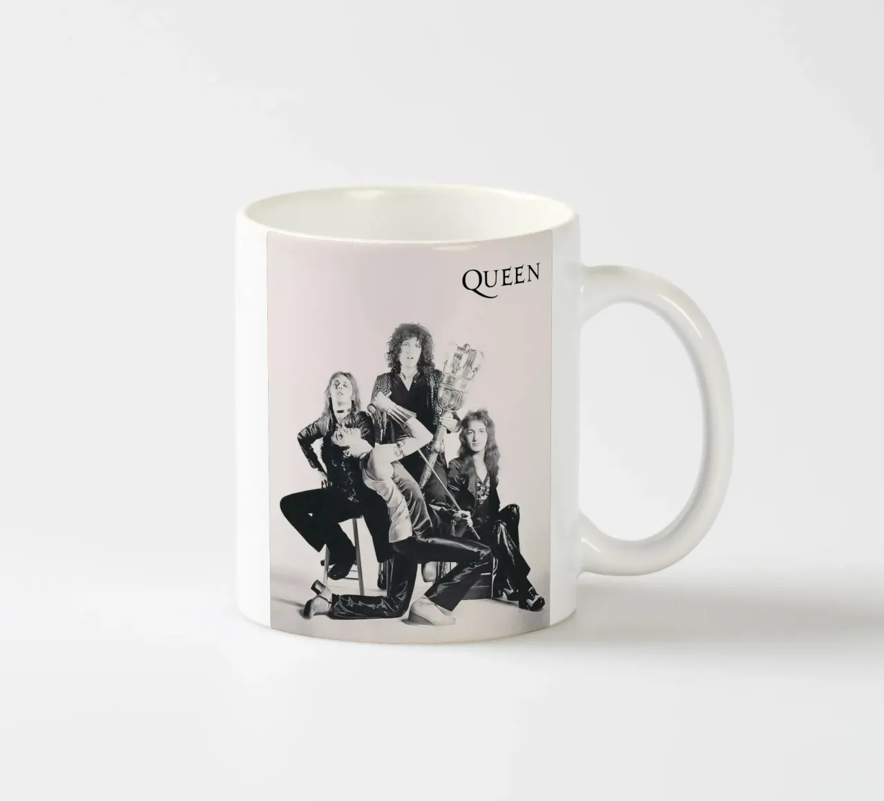 Queen tazza in ceramica da hendrikklamb
