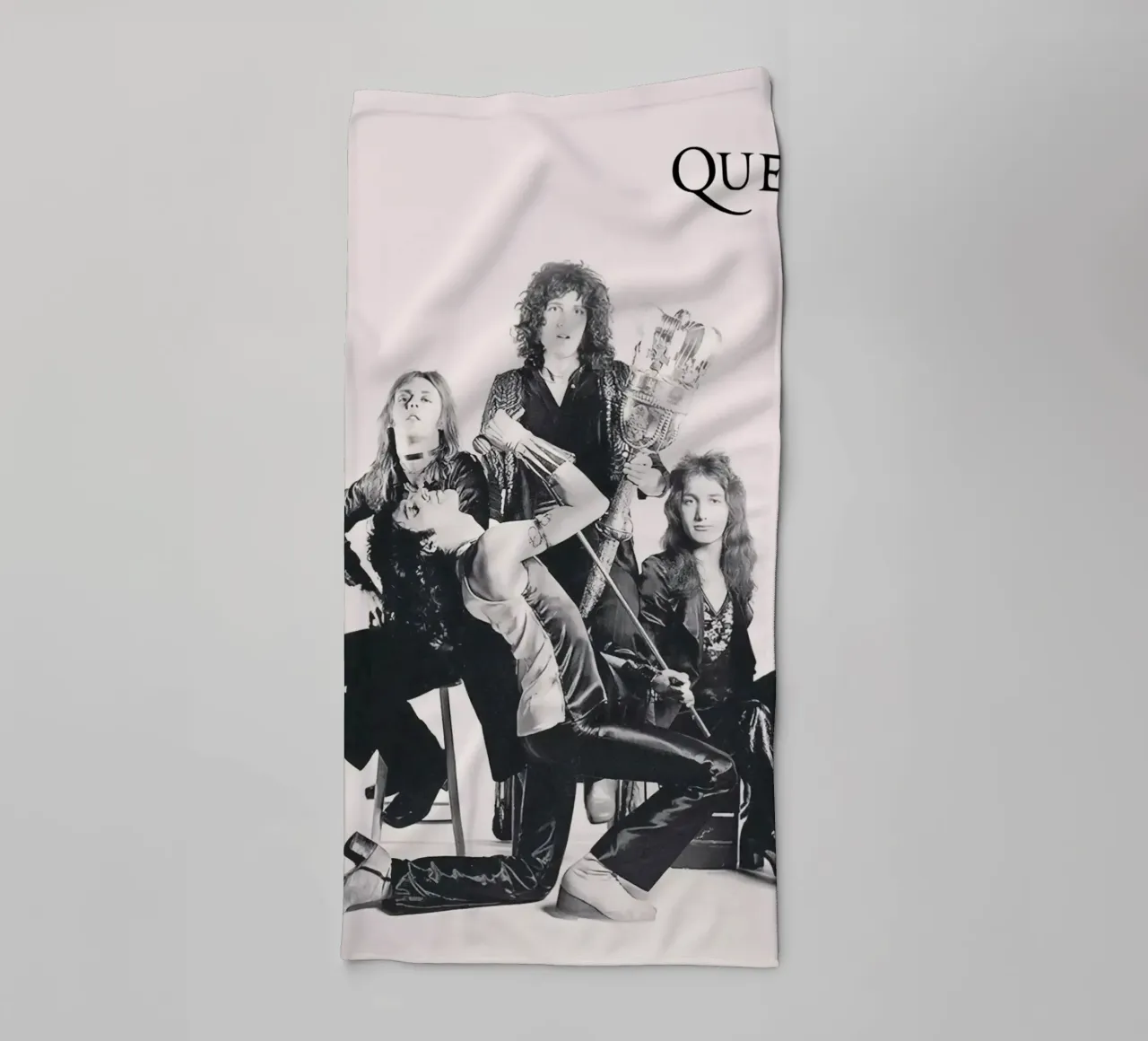 Queen asciugamano da bagno da hendrikklamb