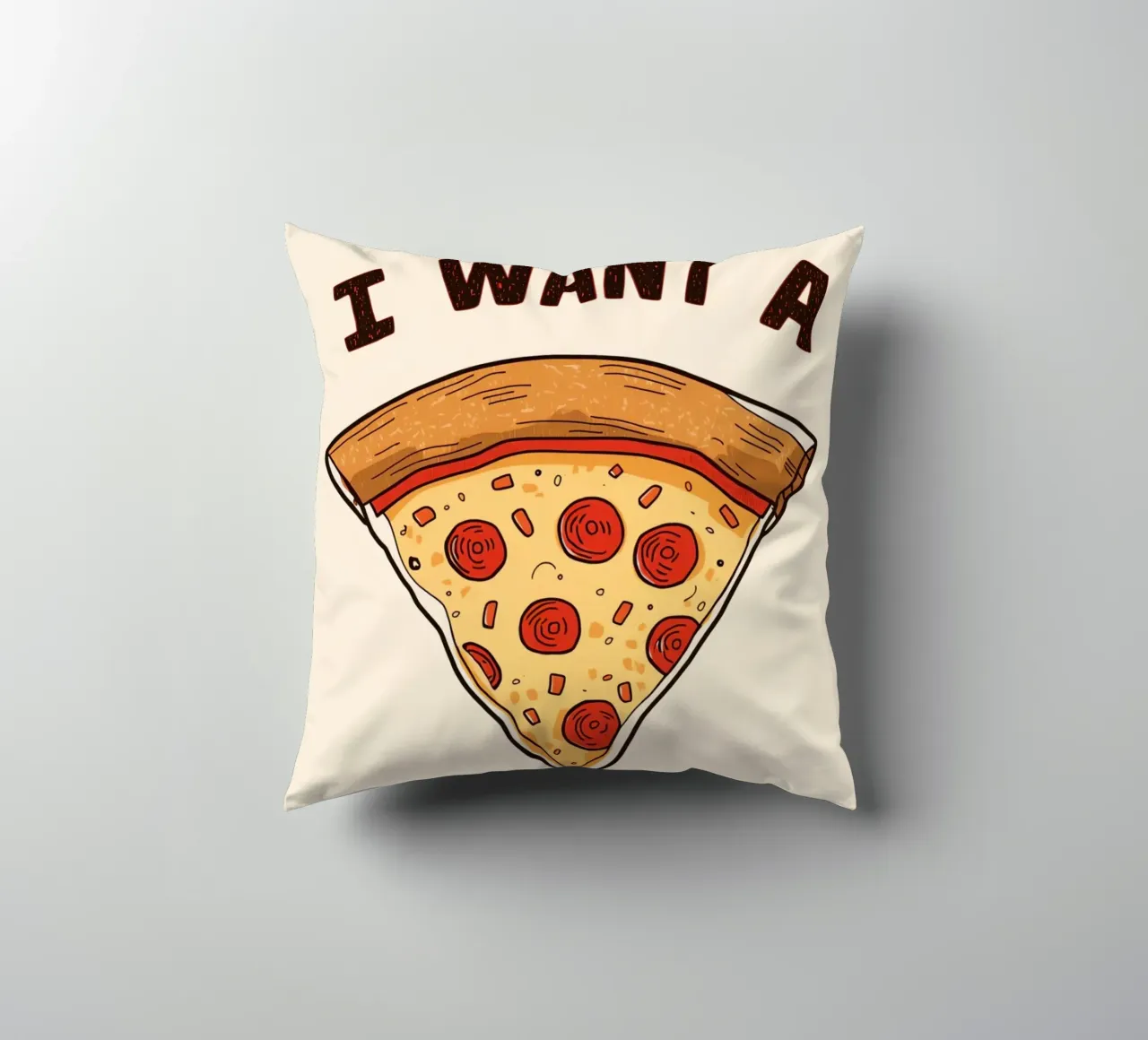 Pizza slice with "I WANT A Pizza YOU" cuscino da DesignDoodle
