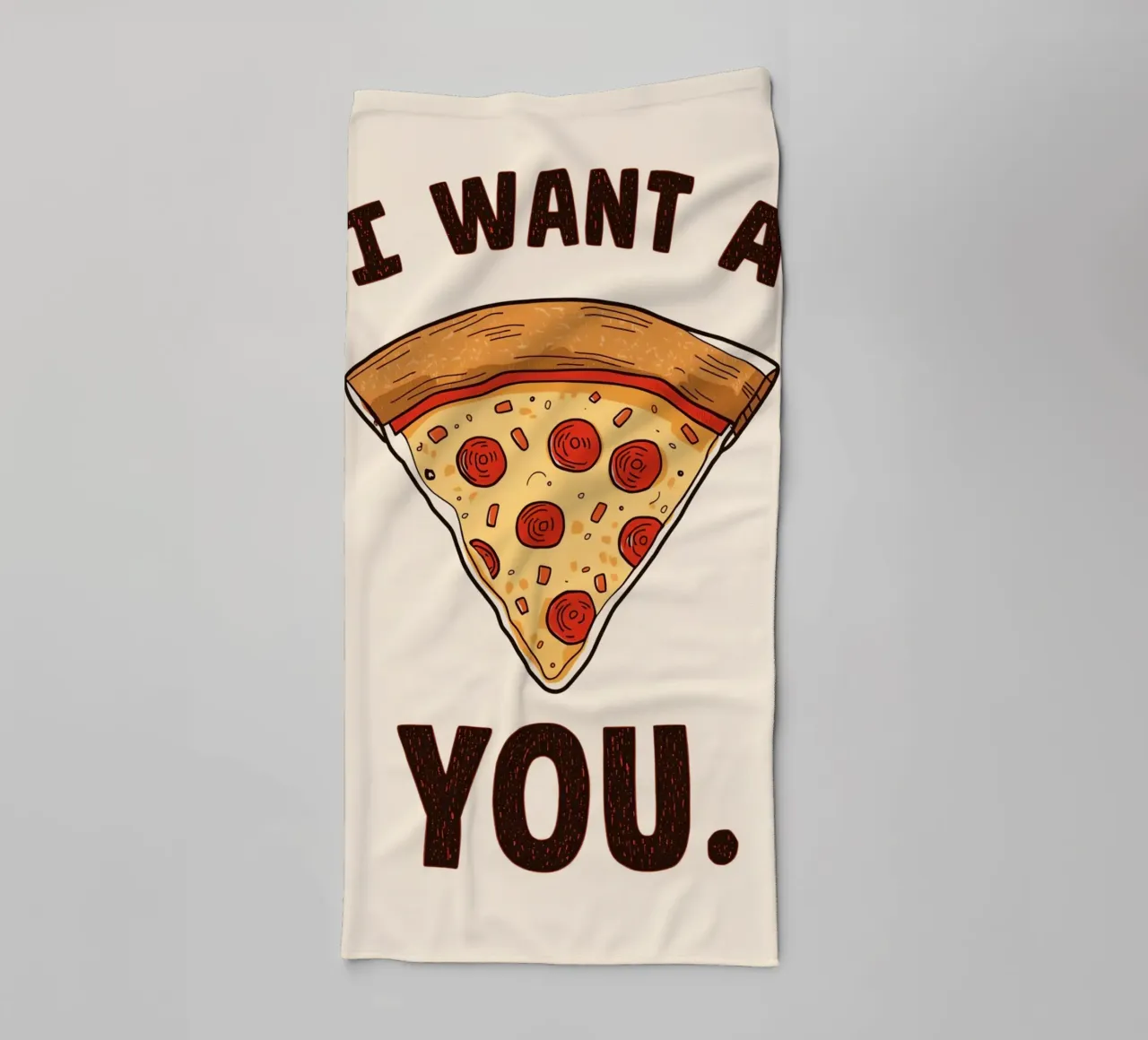 Pizza slice with "I WANT A Pizza YOU" asciugamano da bagno da DesignDoodle