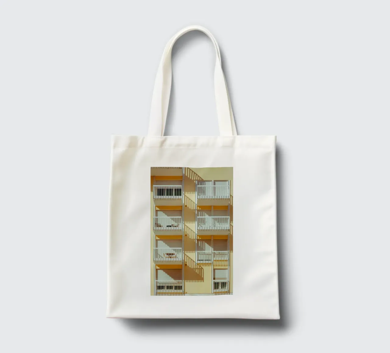 square home building borsa in juta da juli