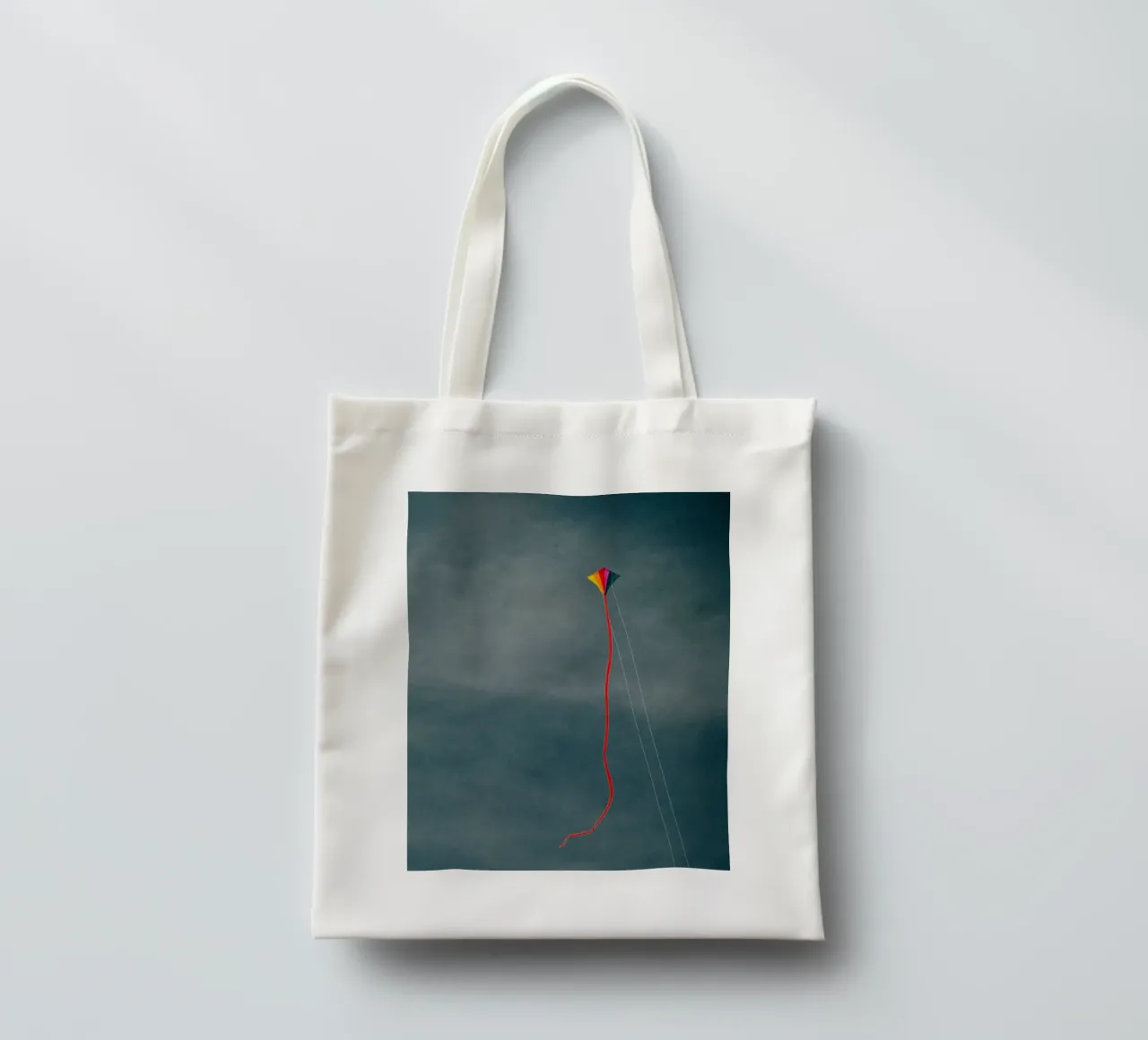 kite flying color borsa in juta da juli