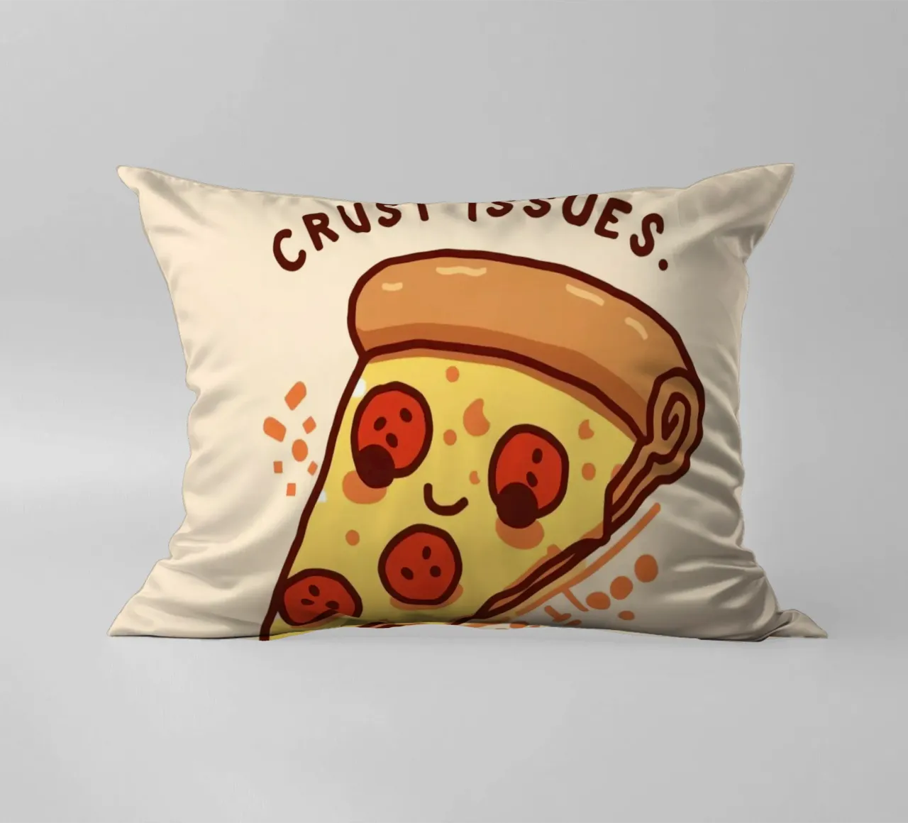 Sorridente fetta di pizza al salame piccante "Problemi di crosta" cuscino da DesignDoodle
