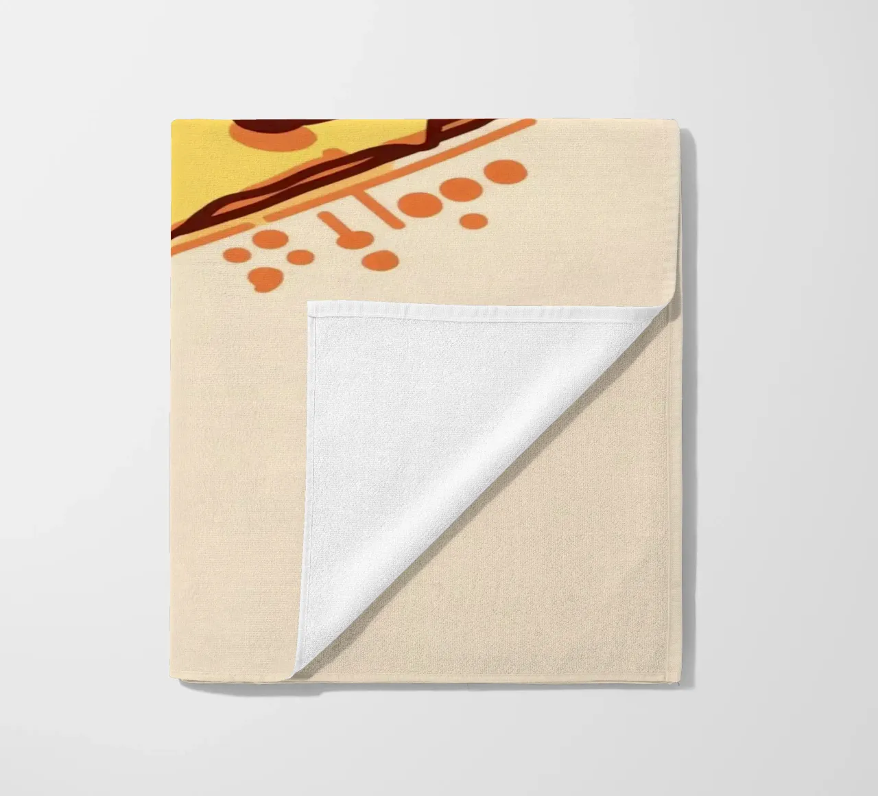 Sorridente fetta di pizza al salame piccante "Problemi di crosta" telo mare da DesignDoodle