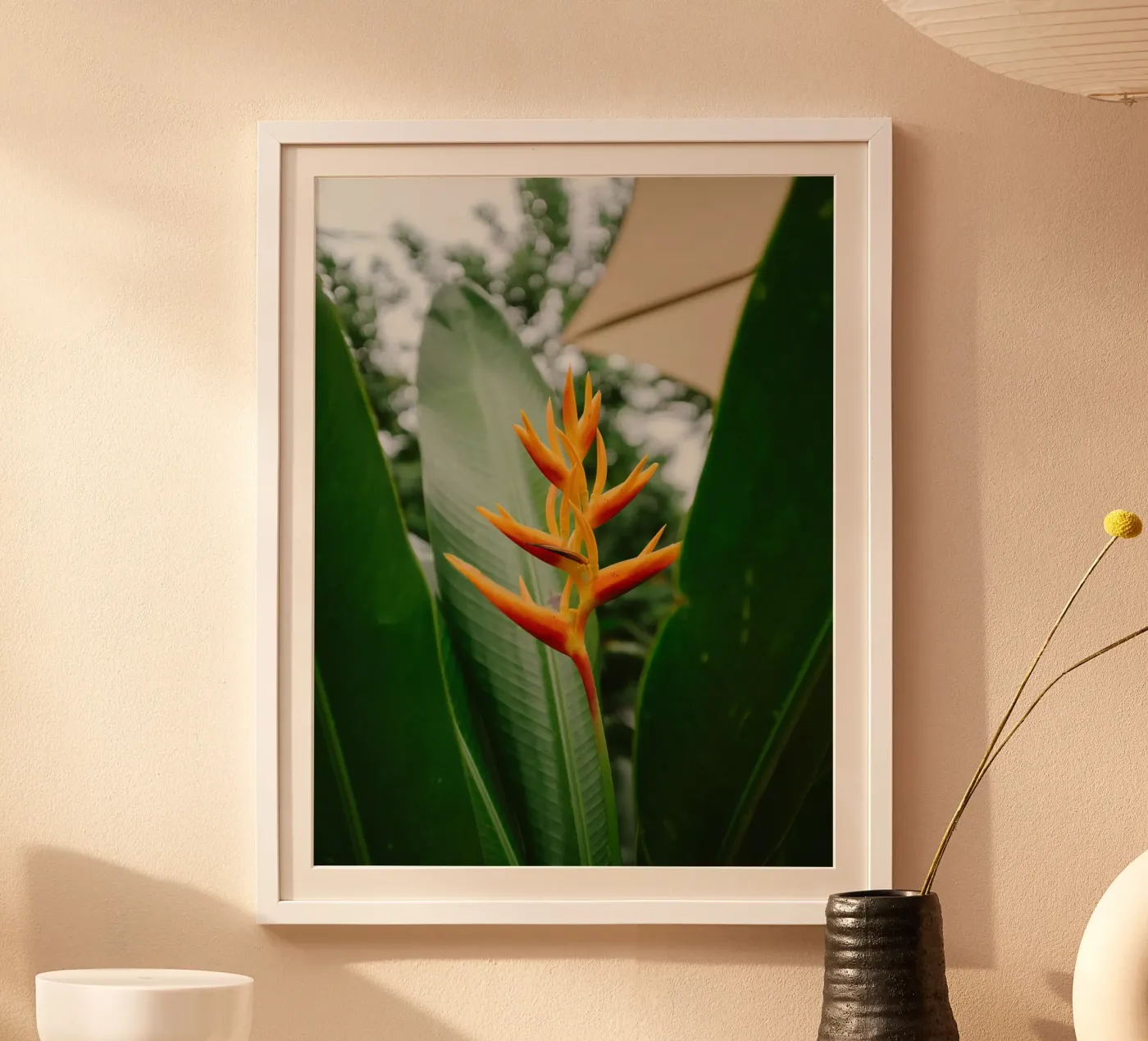 flower in leaf poster da juli