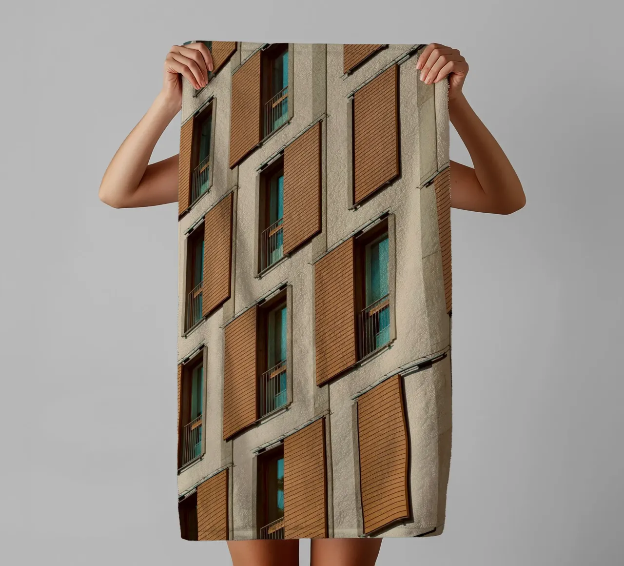 striped window building asciugamano da bagno da juli