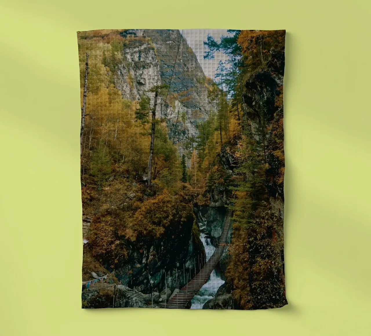bridge flow in forest torchon de juli