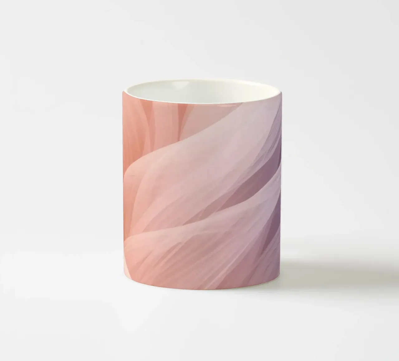 Onde traslucide in tessuto nei colori pesca e lavanda tazza in ceramica da DesignDoodle