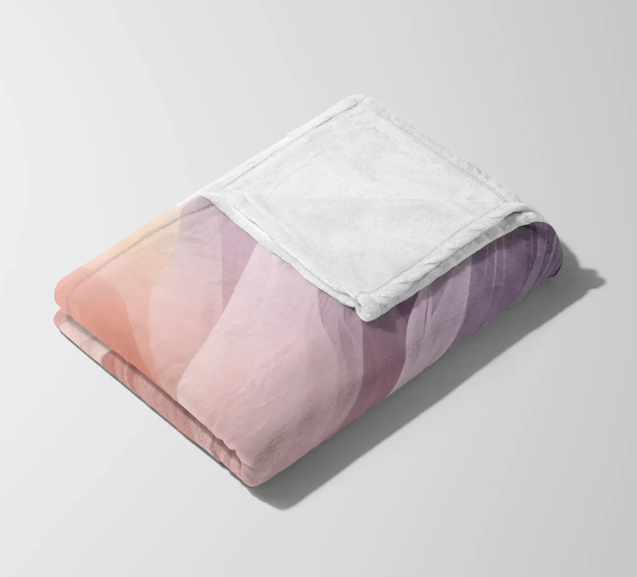 Onde traslucide in tessuto nei colori pesca e lavanda coperta in pile da DesignDoodle