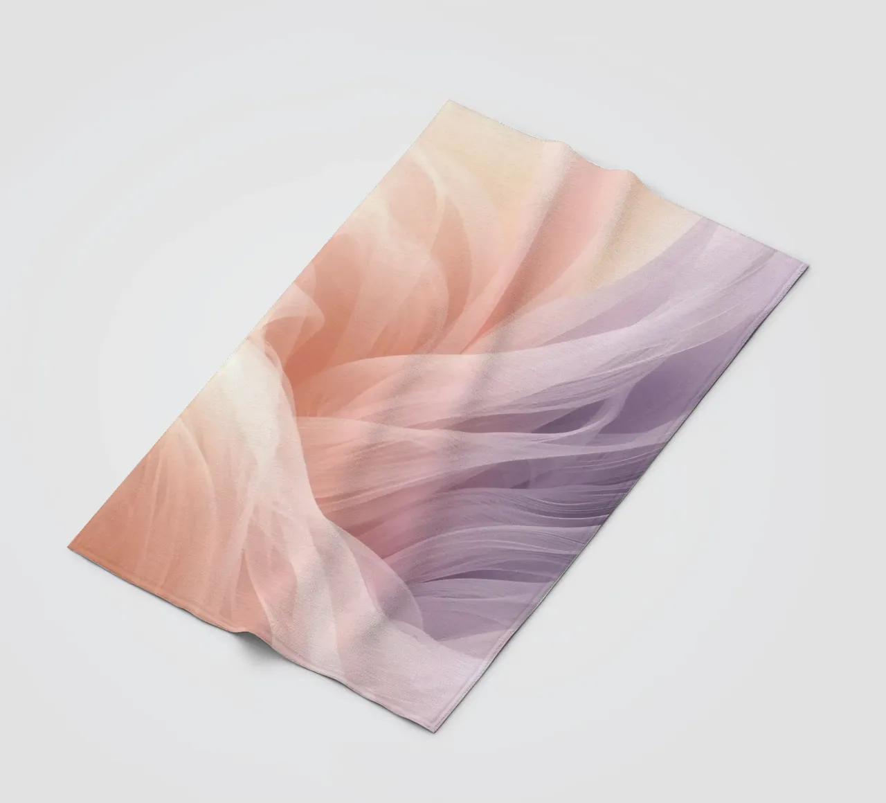 Onde traslucide in tessuto nei colori pesca e lavanda coperta in pile da DesignDoodle