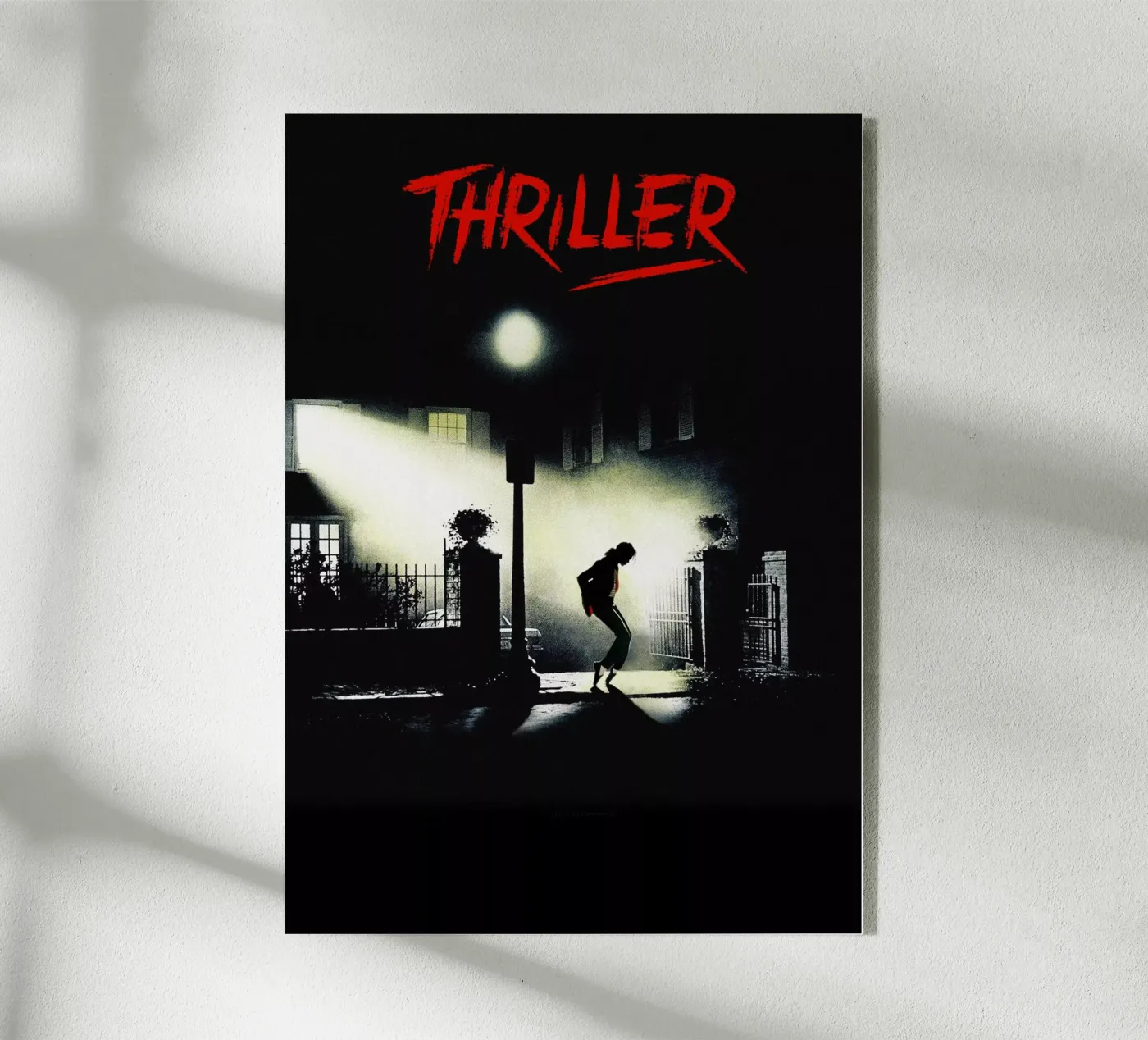 Thriller plexiglass da Ads Libitum