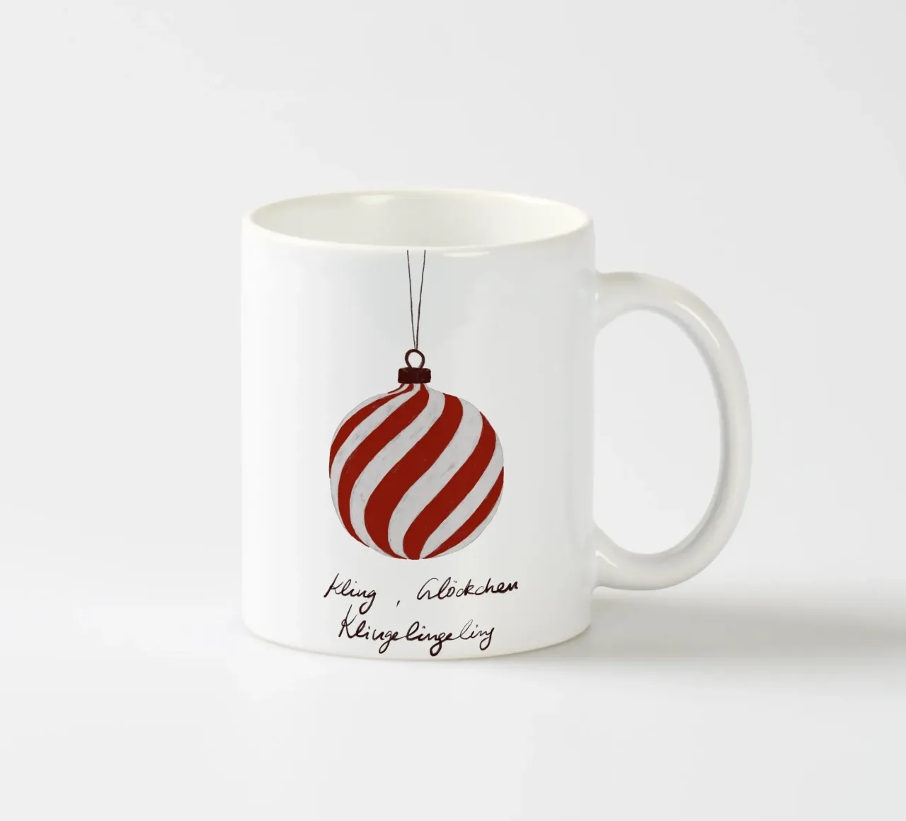 Baumkugel Weihnachten tazza in ceramica da Sophie Augustin Illustration