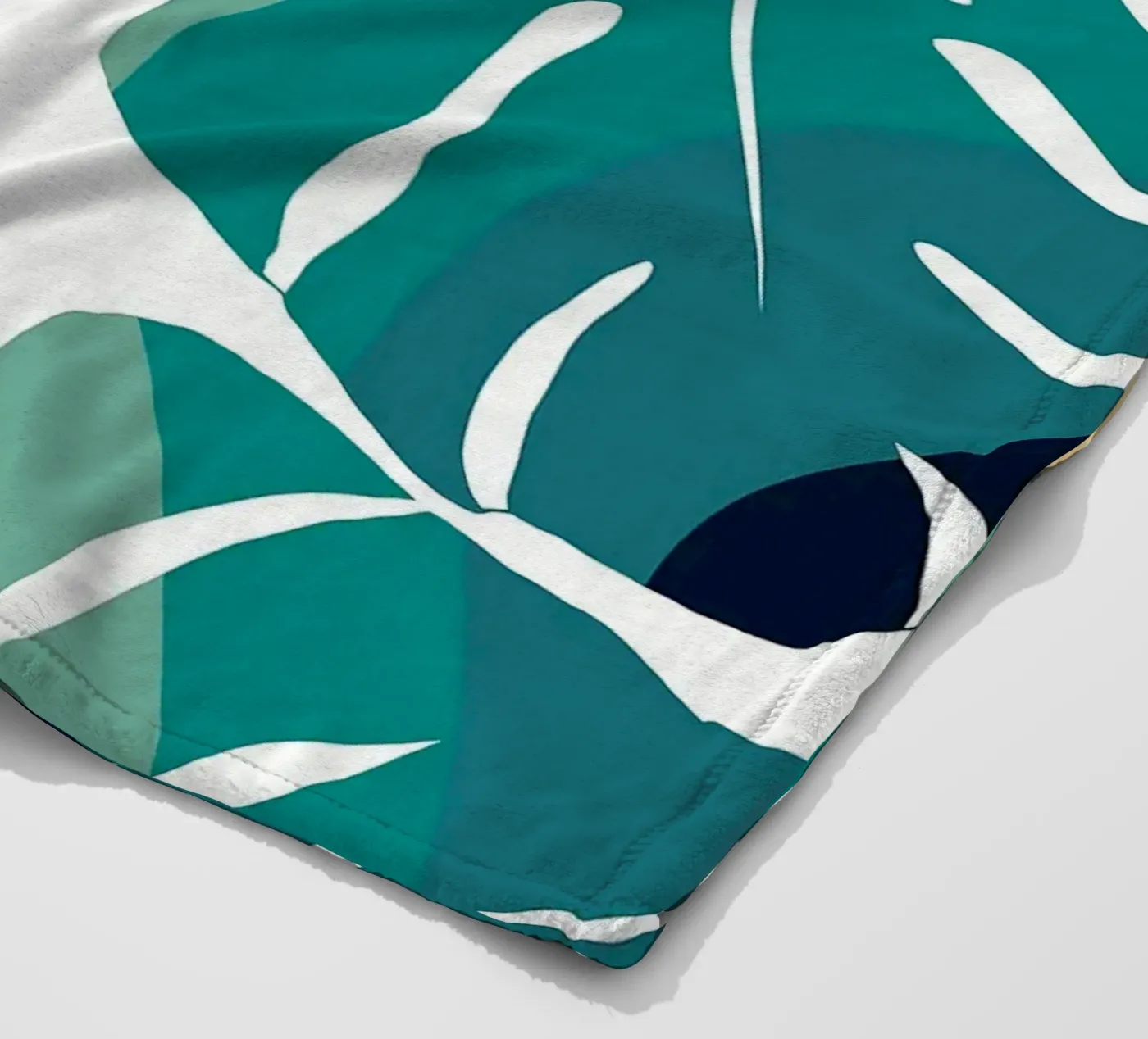 Monstera Retro Pattern Fleecedecke von BasicShopByBell