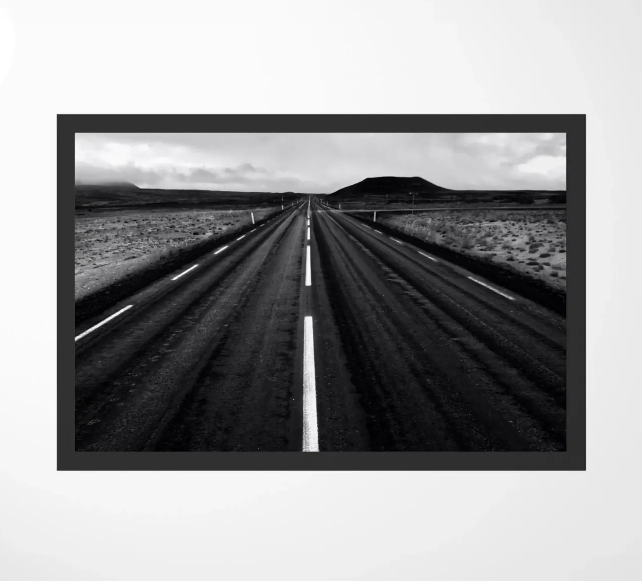 Straight road zerbino da Fjöllart