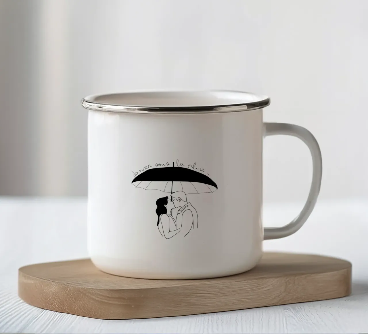 Danser sous la pluie tazza in smalto da Idées & Création