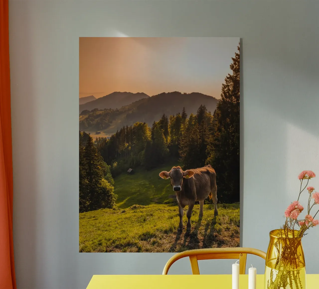 Sonnenuntergangskuh Acryl-Glas von Marcel Bisig