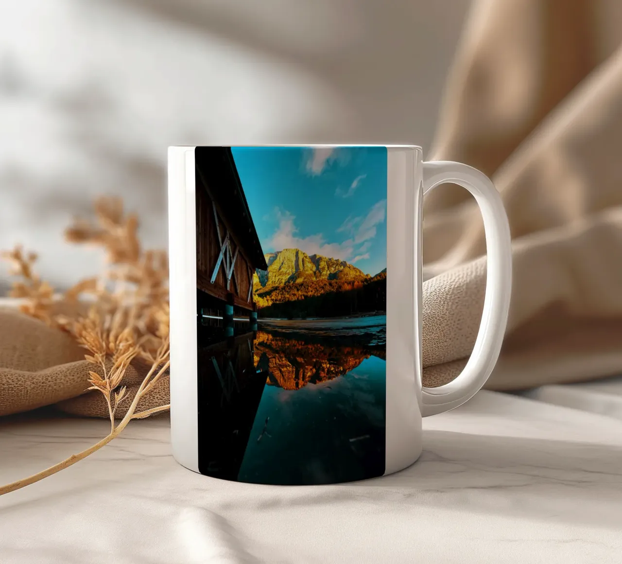 Dolomites mountain reflection tazza in ceramica da Fjöllart