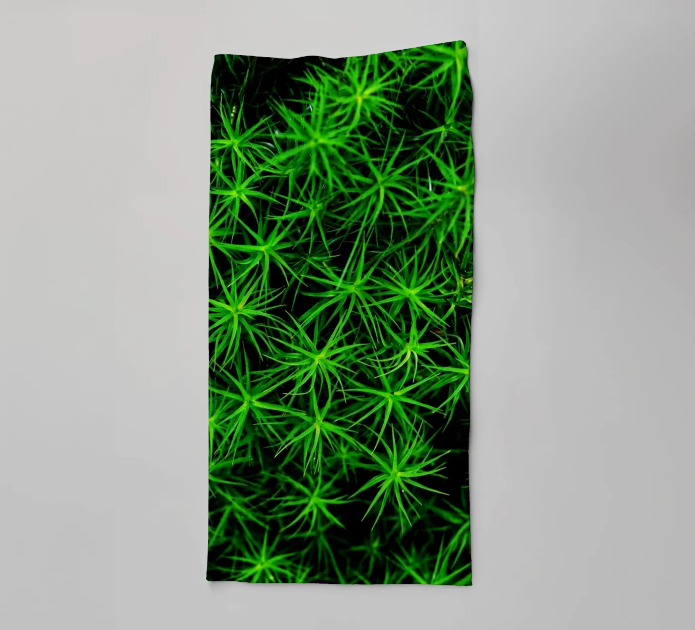 Moss pattern towel by Fjöllart