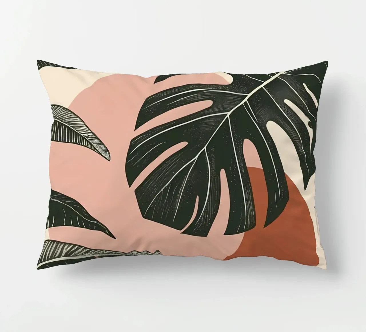 Foglie di Monstera tropicale con calde forme astratte di sole cuscino da Bloom And Brush