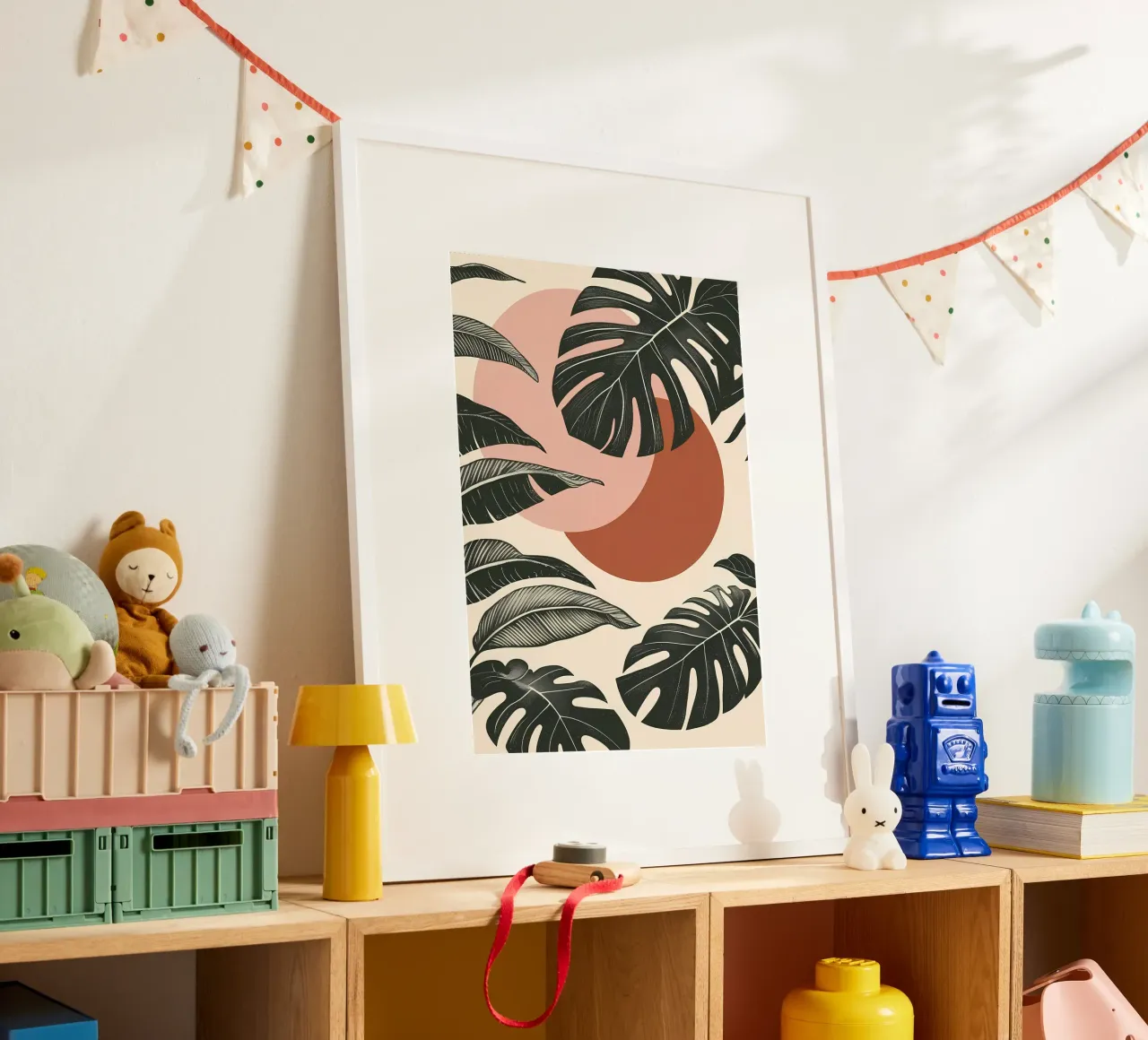 Foglie di Monstera tropicale con calde forme astratte di sole carta hahnemühle da Bloom And Brush