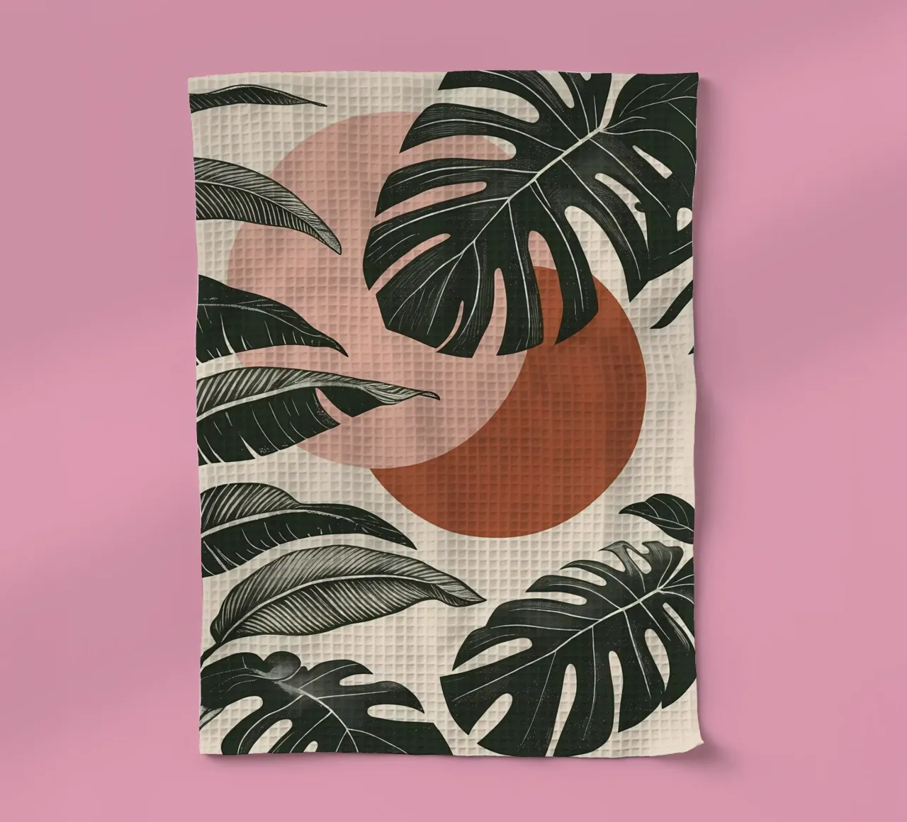 Foglie di Monstera tropicale con calde forme astratte di sole canovaccio da cucina da Bloom And Brush