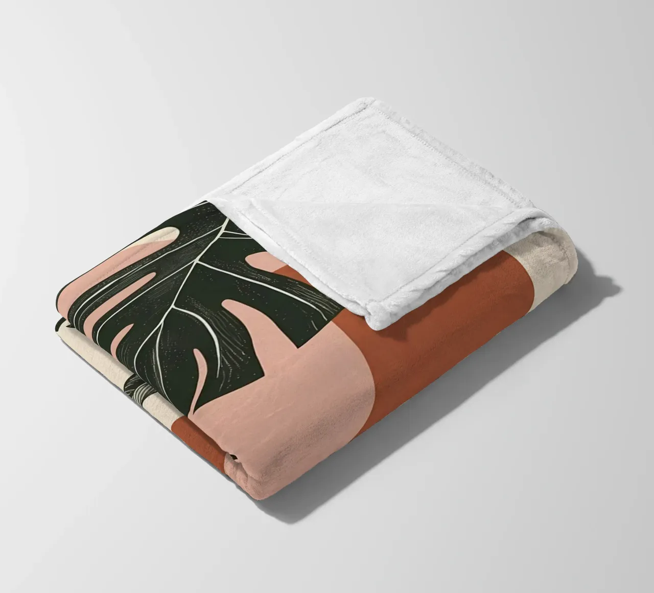 Foglie di Monstera tropicale con calde forme astratte di sole coperta in pile da Bloom And Brush