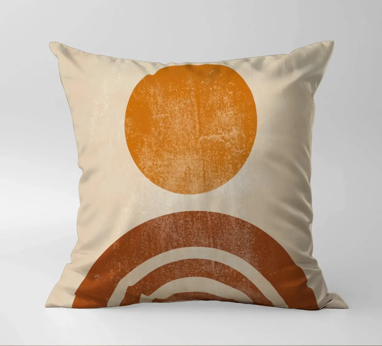 Abstracte Retro Zon & Boog Print kussen van Aralyn