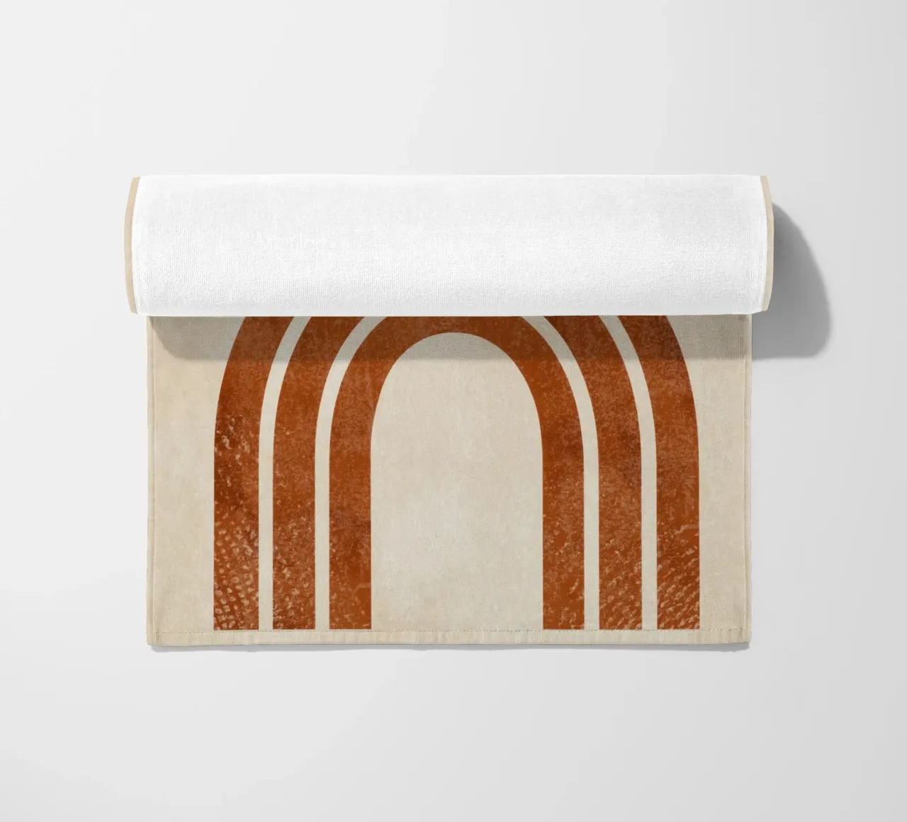 Aarde en zon abstracte print strandhanddoek van Aralyn
