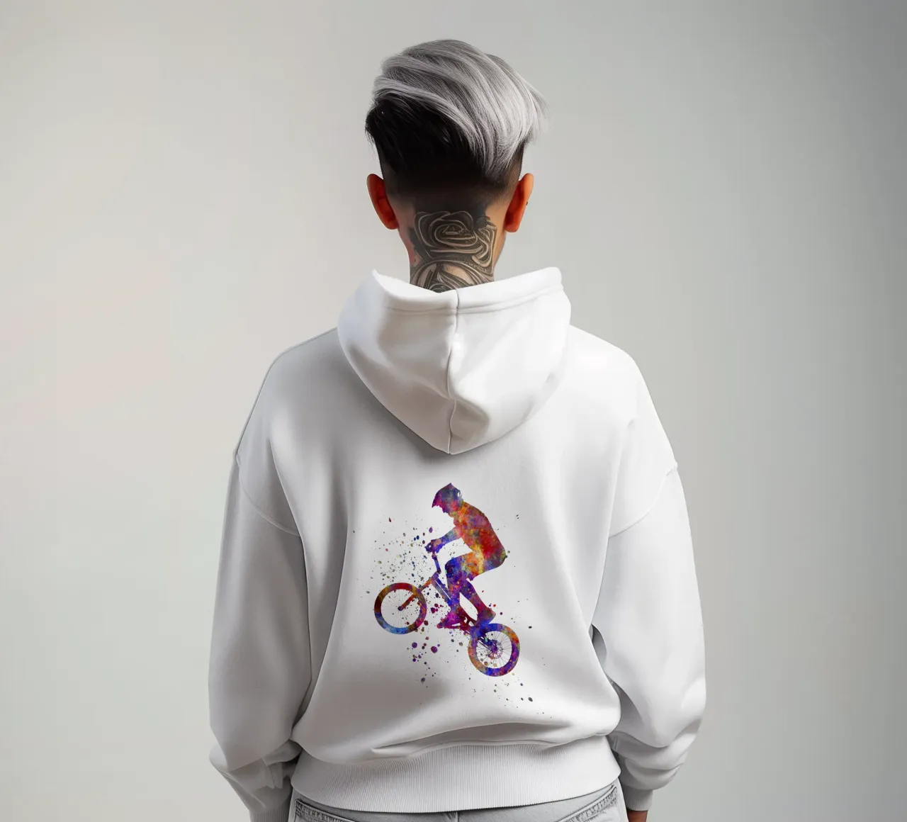 Ciclista BMX in corsa in acquerello felpa con cappuccio da ⚽ Sports Pulse