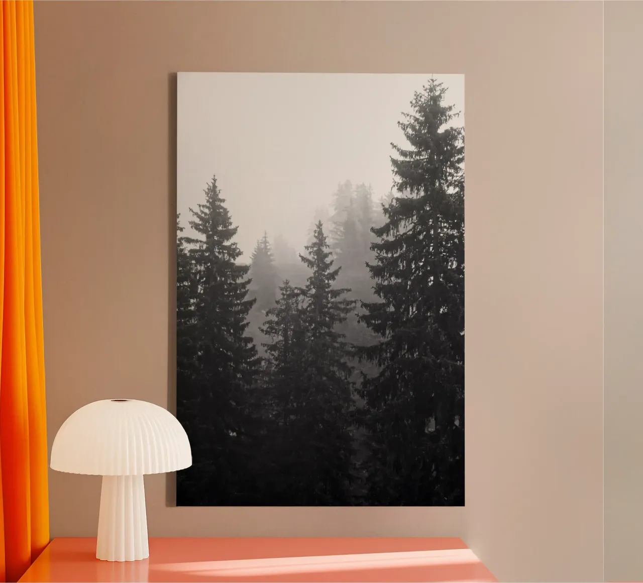 Foggy coniferous forest tela con Cornice a cassetta da Fjöllart