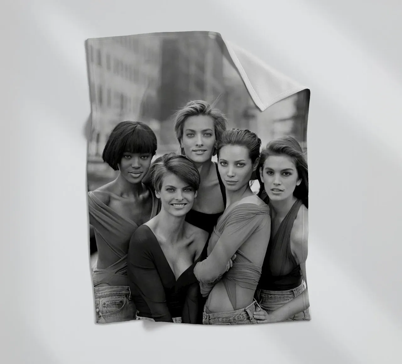 The Five Supermodel 90s coperta in pile da Shiva Shops