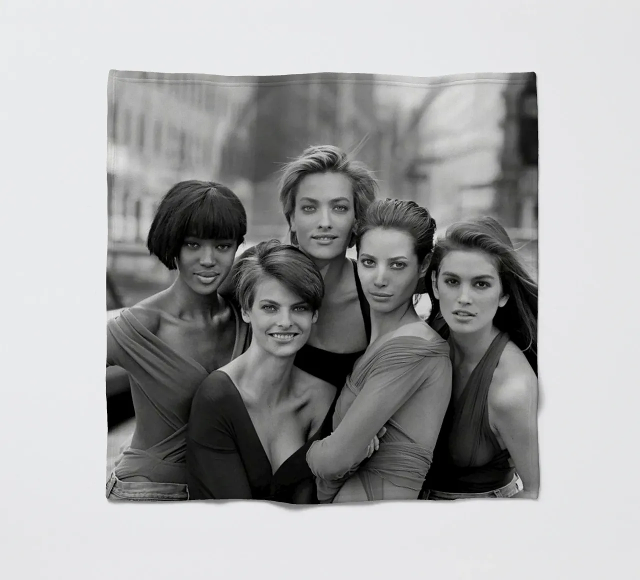 The Five Supermodel 90s coperta in pile da Shiva Shops