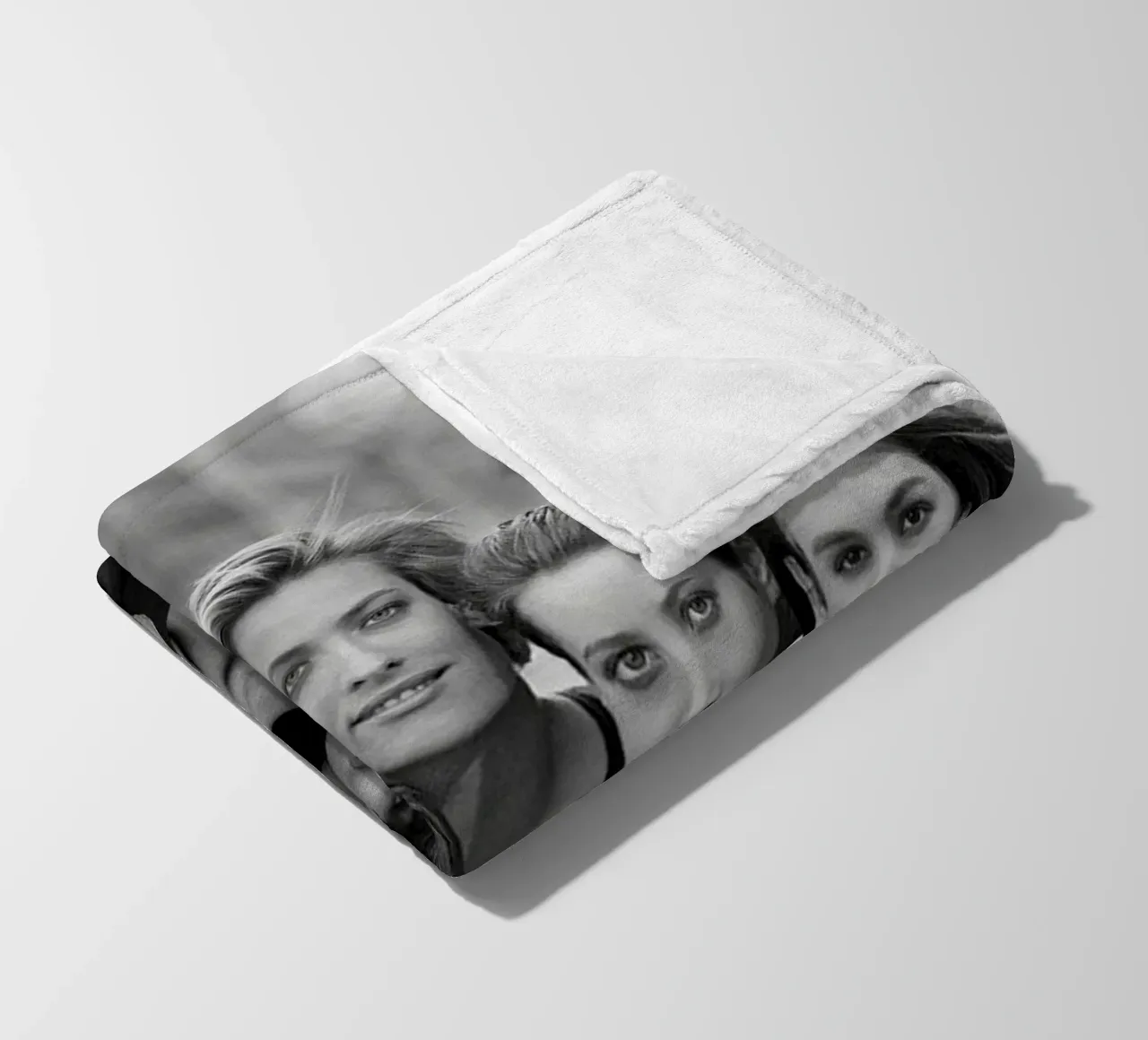 The Five Supermodel 90s coperta in pile da Shiva Shops