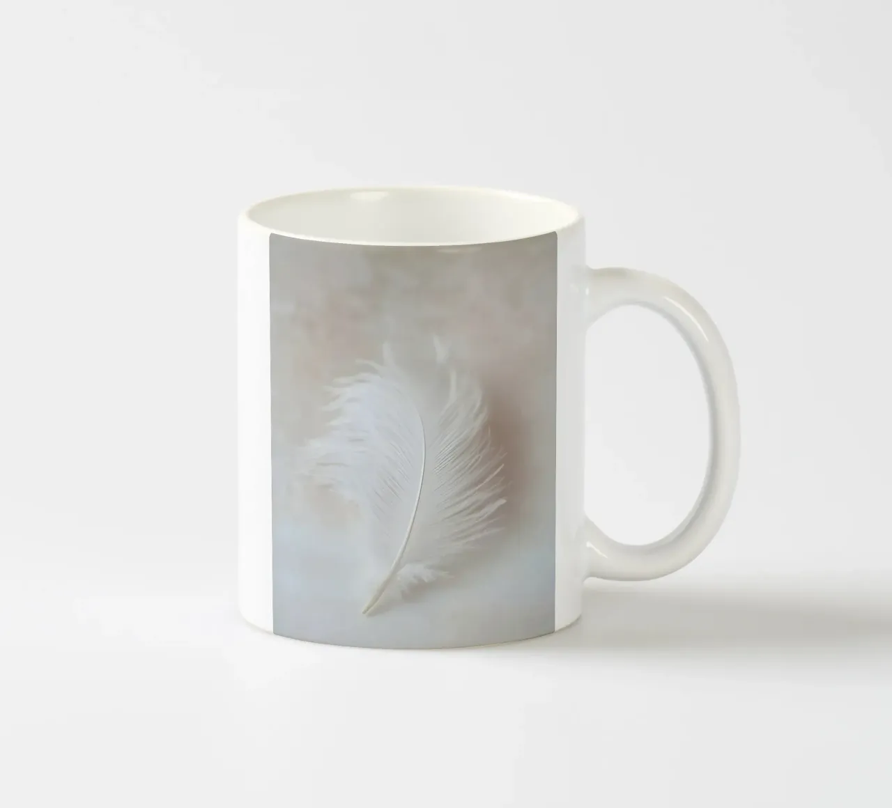 Un singolo pennacchio tazza in ceramica da luxi&lace