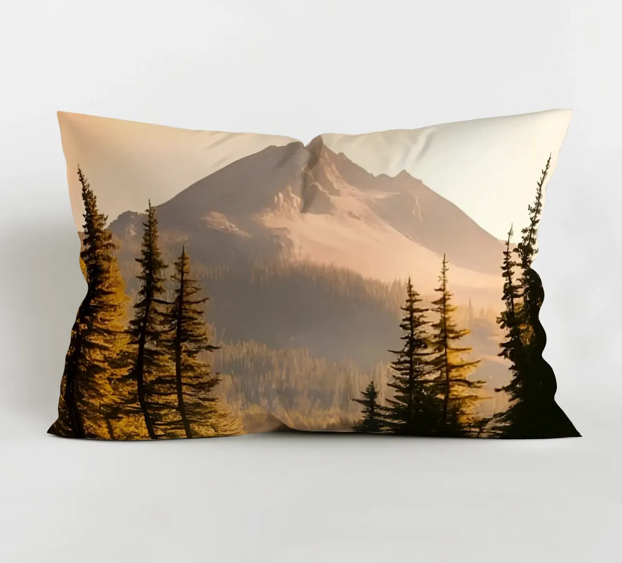 Riflesso di montagna e foresta cuscino da luxi&lace