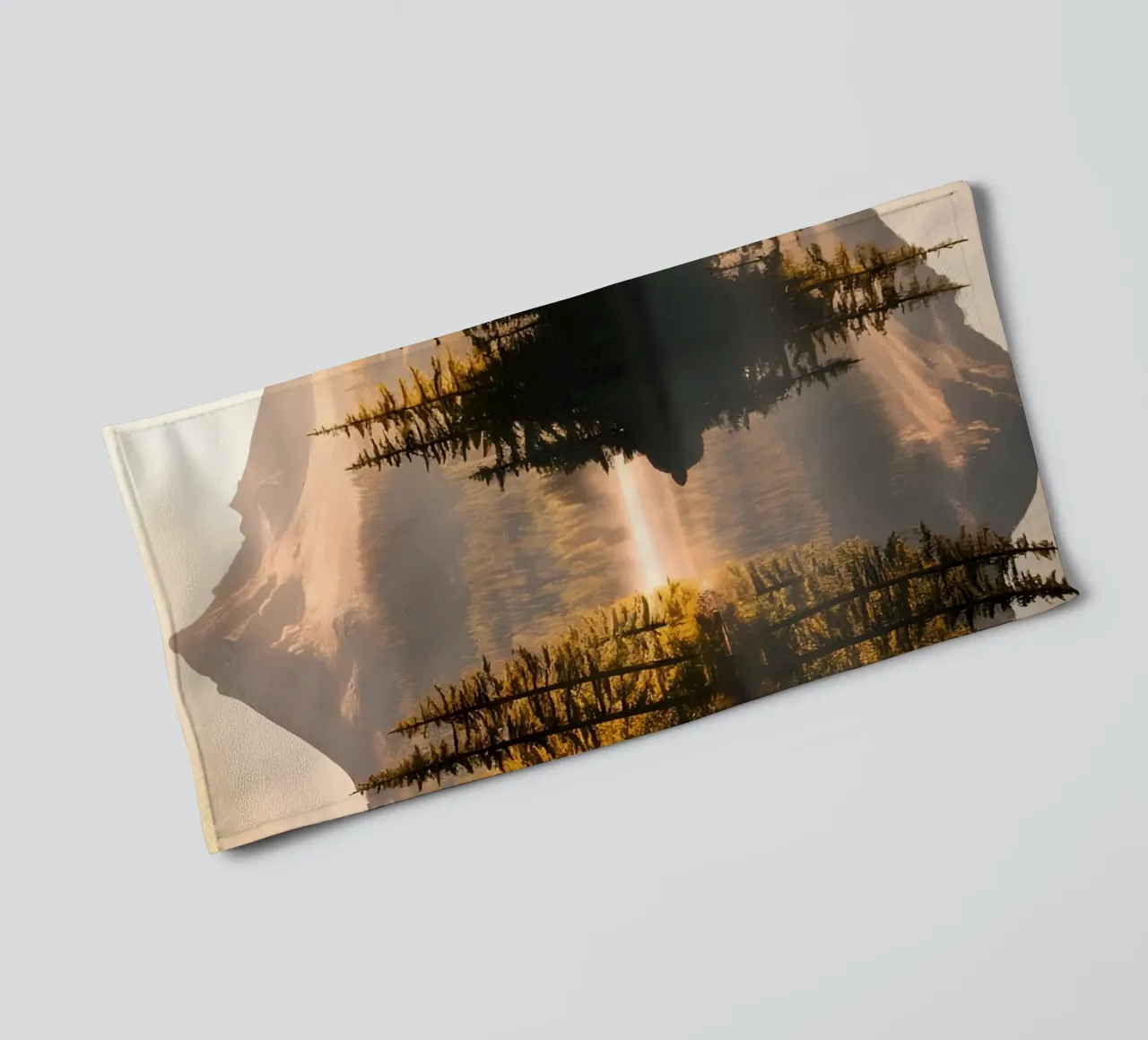 Riflesso di montagna e foresta asciugamano da bagno da luxi&lace