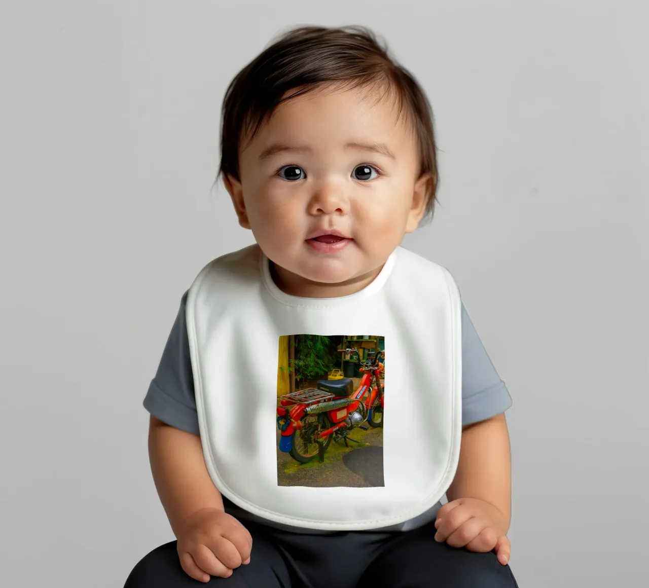 Oldtimer-Motorrad Babylätzchen von tamarind