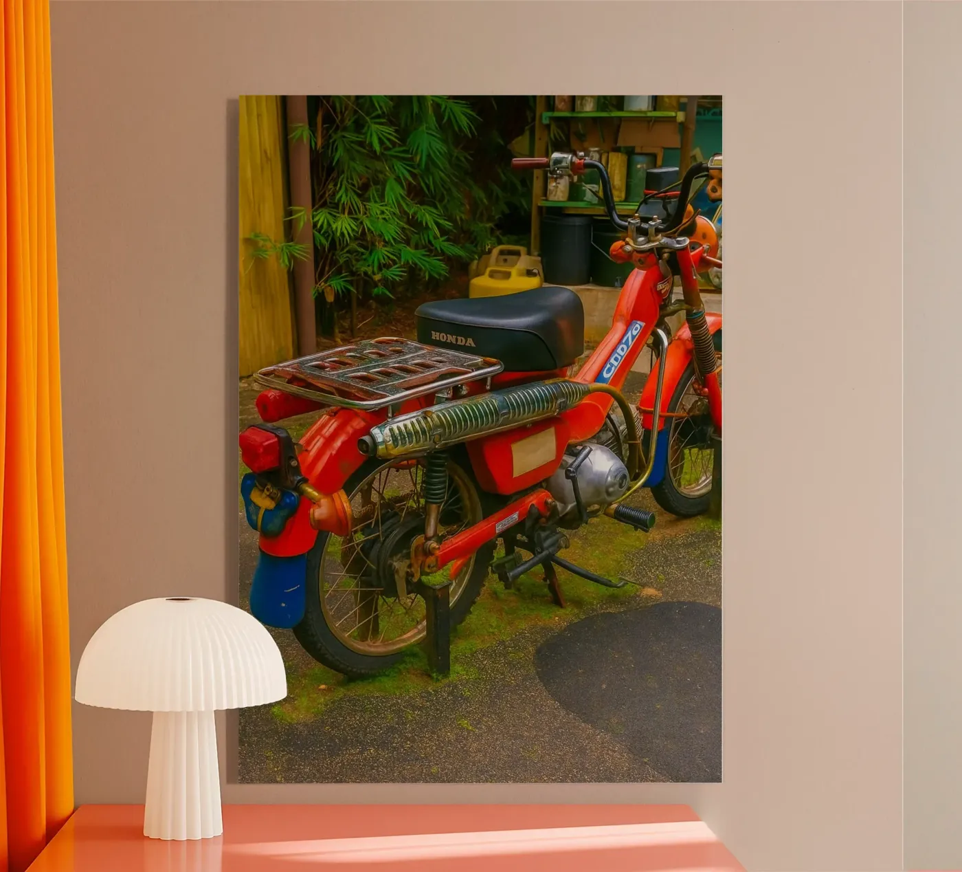 moto d'epoca plexiglass da tamarind