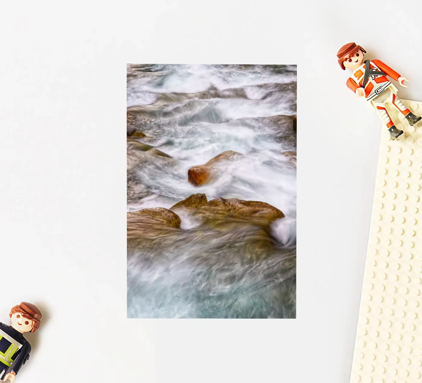 River flow sticker van Fjöllart