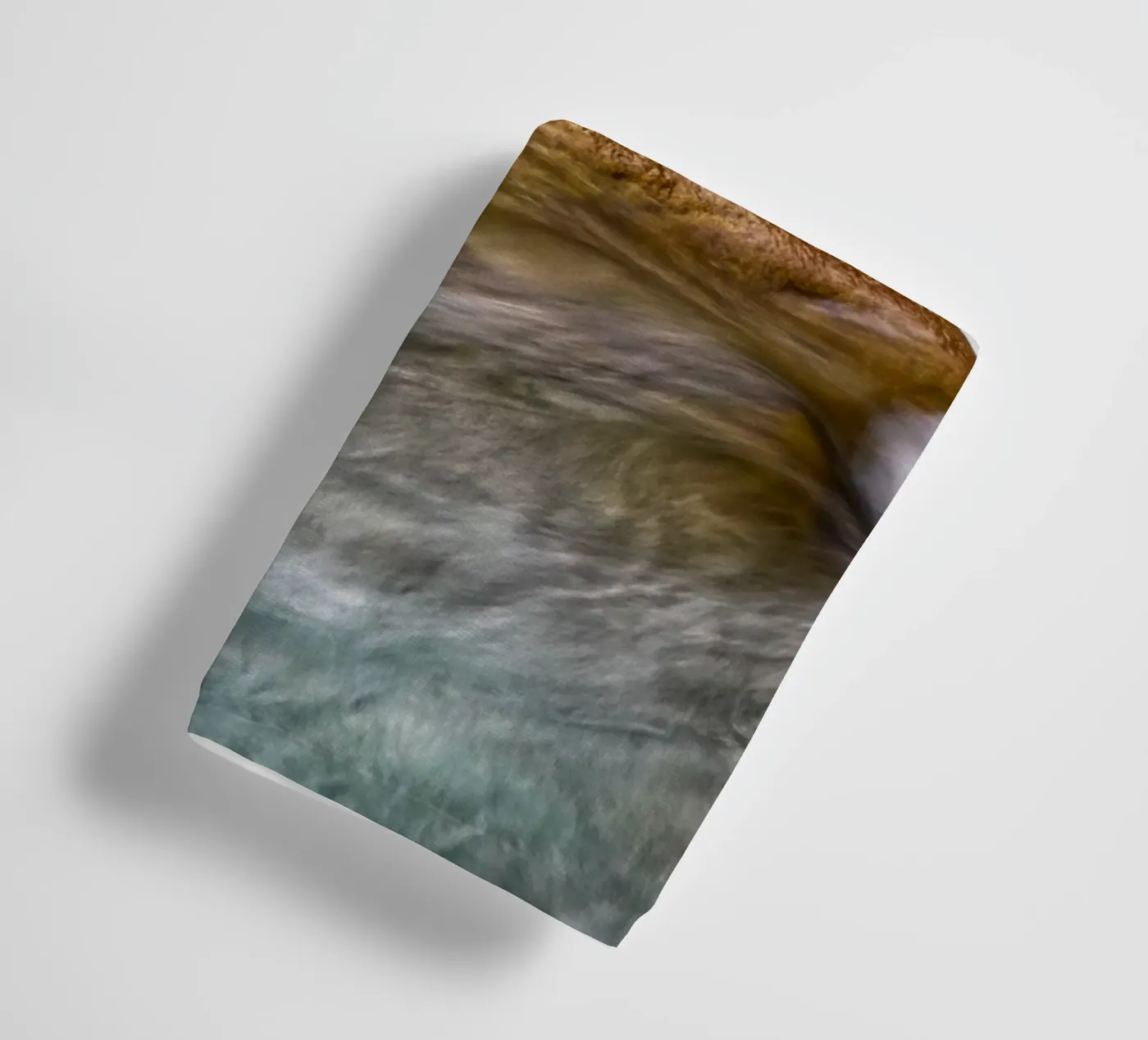 River flow towel by Fjöllart