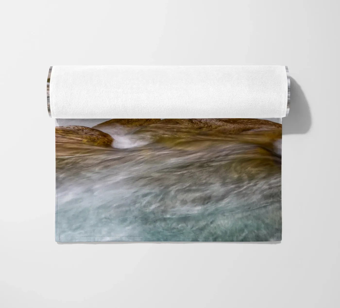 River flow beach towel by Fjöllart