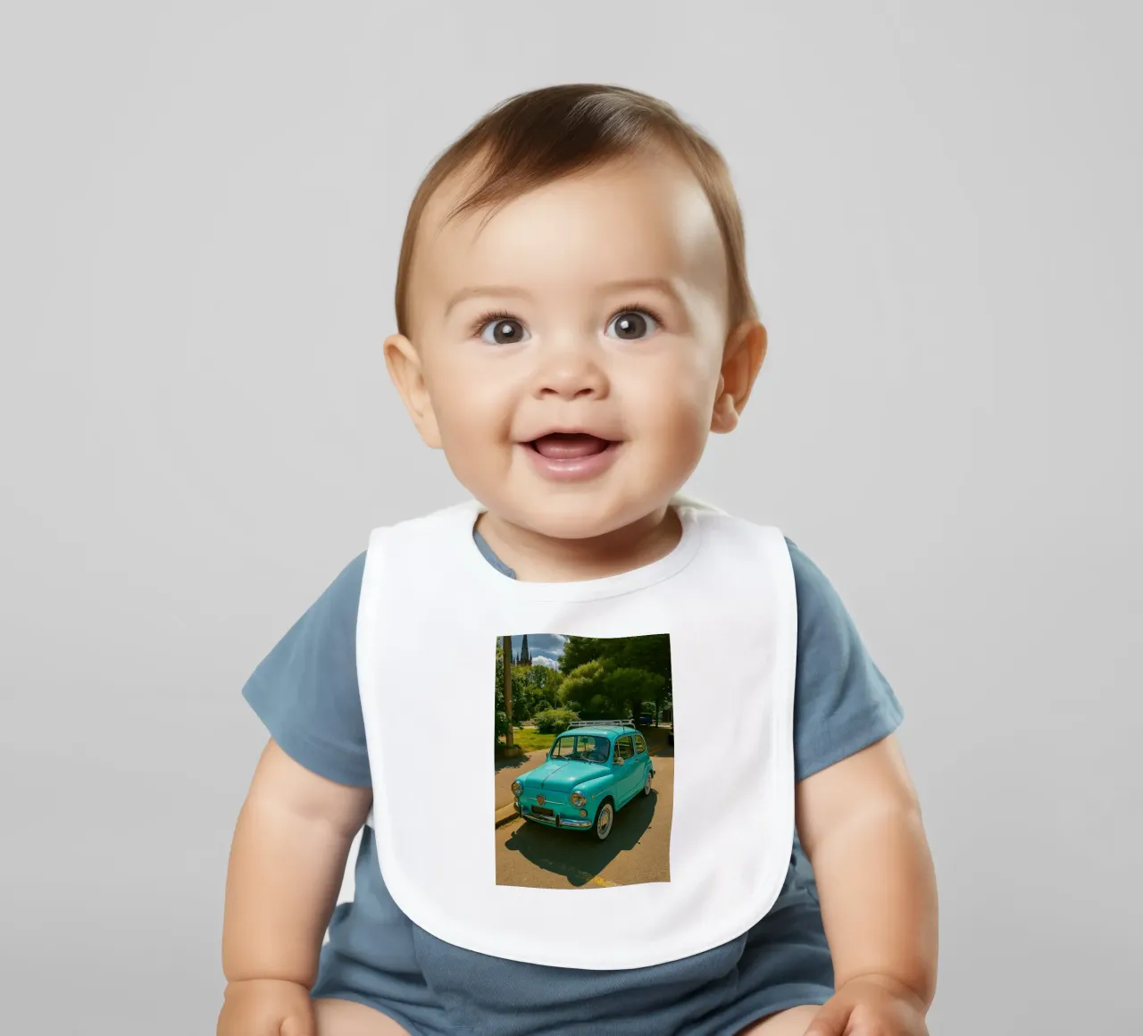 Oldtimer Babylätzchen von tamarind