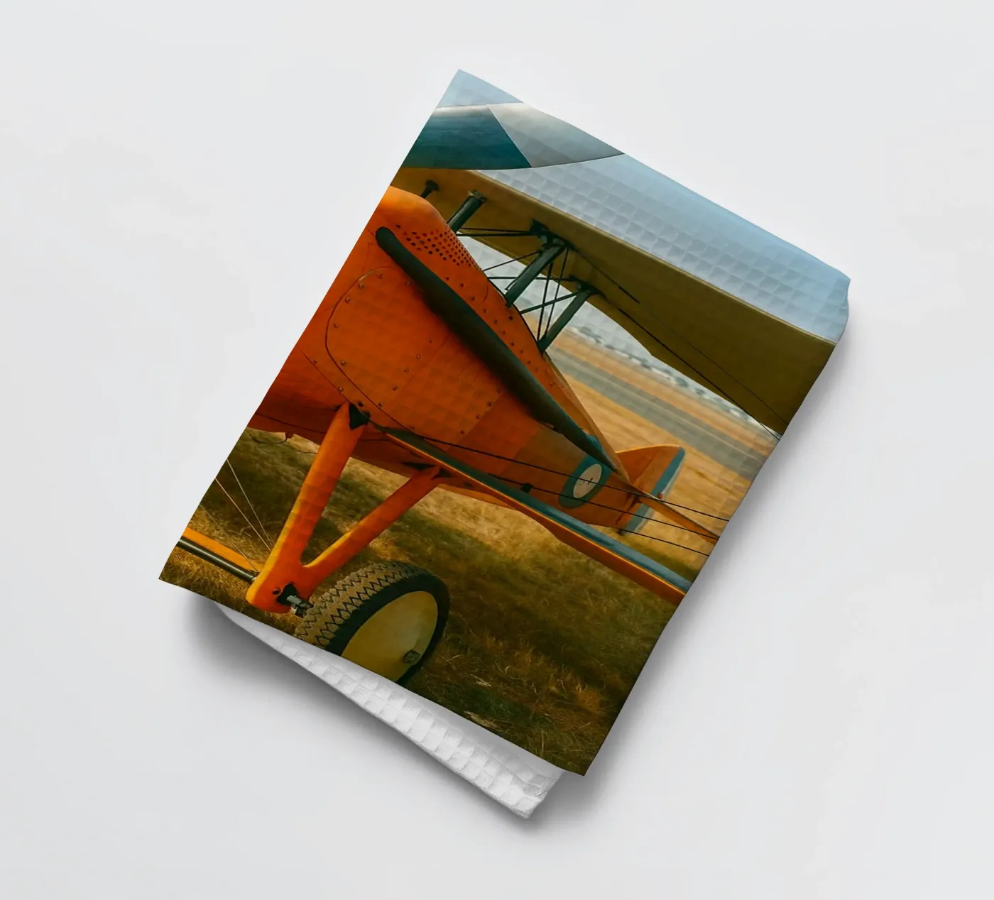 Oldtimer-Flugzeug Geschirrtuch von tamarind