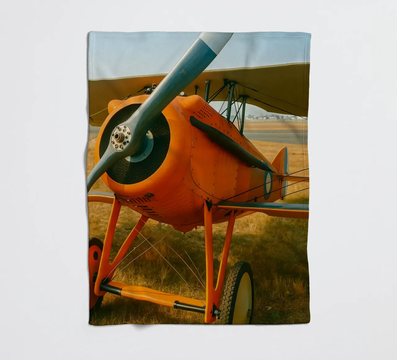 Oldtimer-Flugzeug Fleecedecke von tamarind