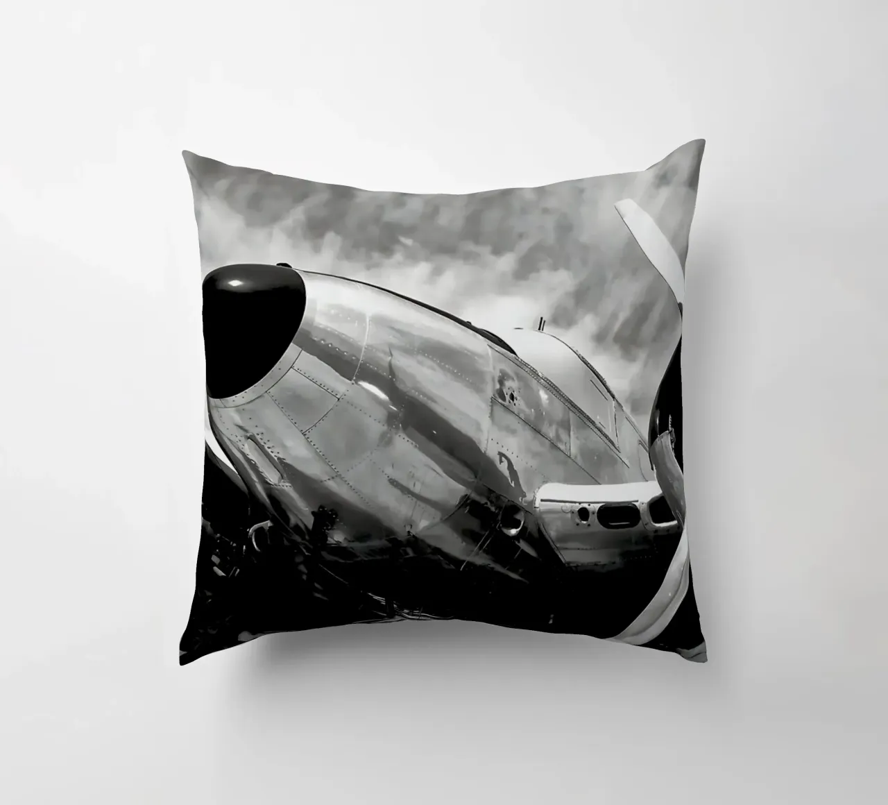 Aeroplano ad elica retrò in monocromia b&n vintage cuscino da DiveDuke