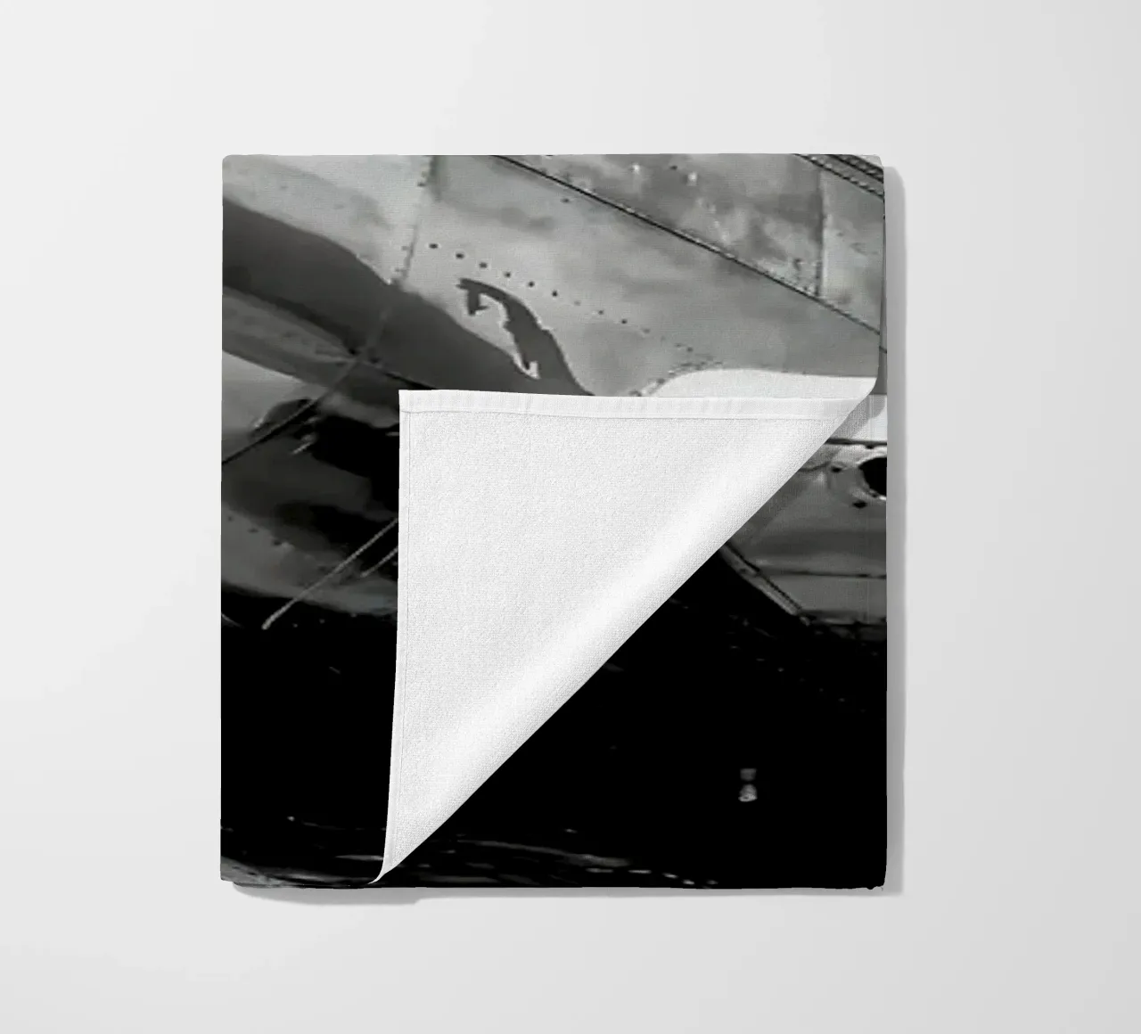 Aeroplano ad elica retrò in monocromia b&n vintage telo mare da DiveDuke