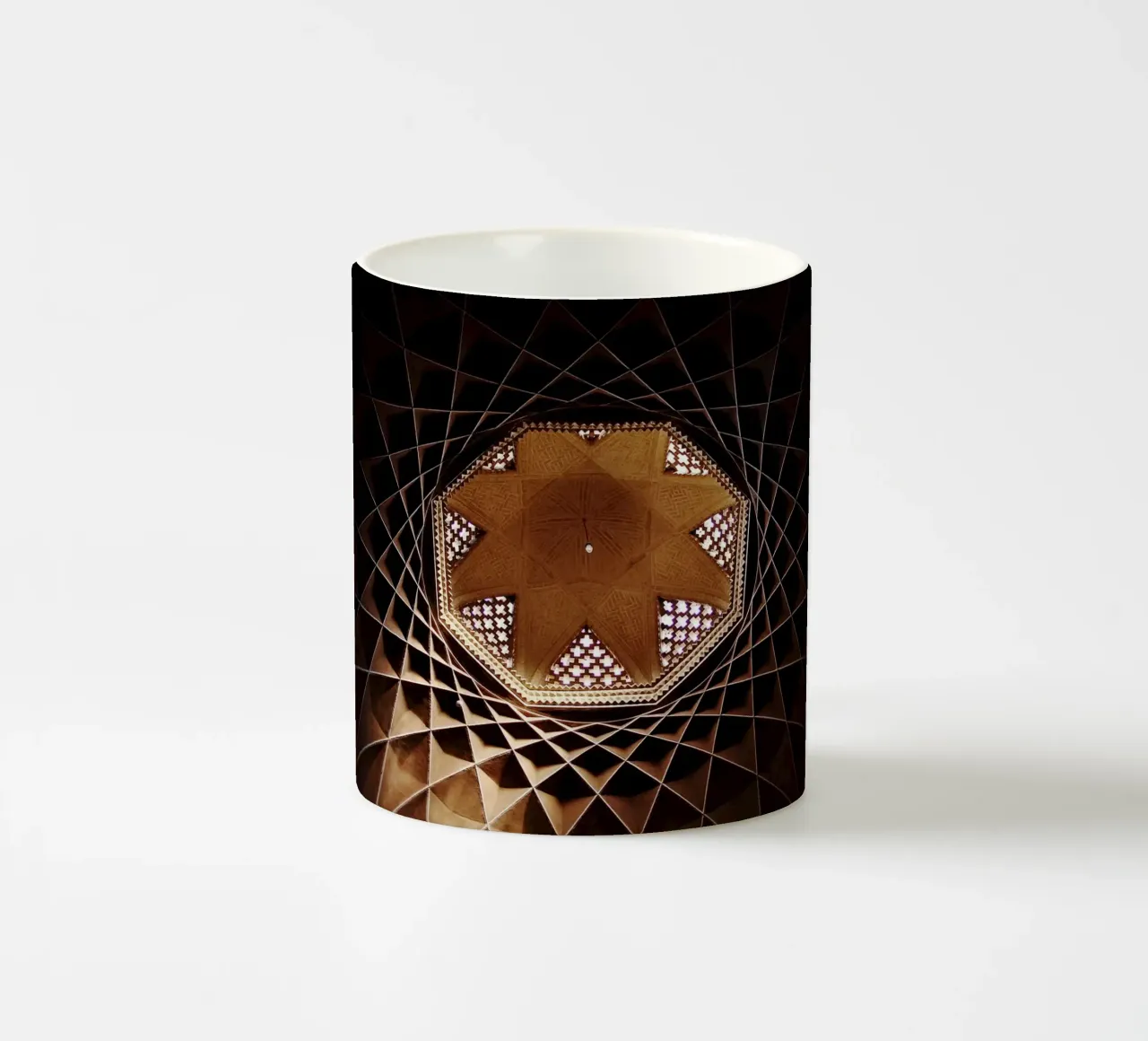Adunata in Moschea a Esfahan (Iran) tazza in ceramica da atmospheric pictures