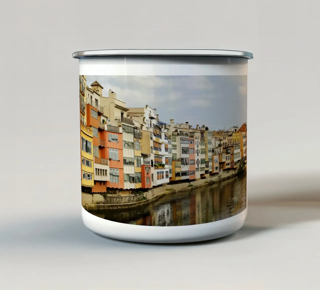 Girona, Catalogna (Spagna) tazza in smalto da atmospheric pictures